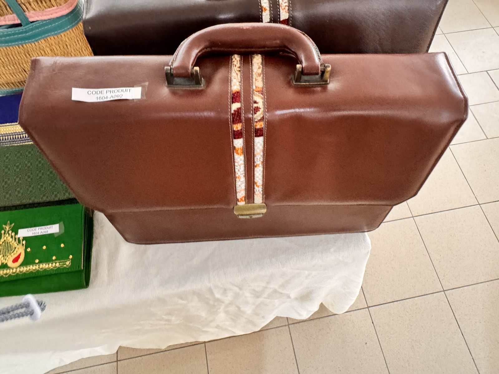 Mallette en cuir - Image 2