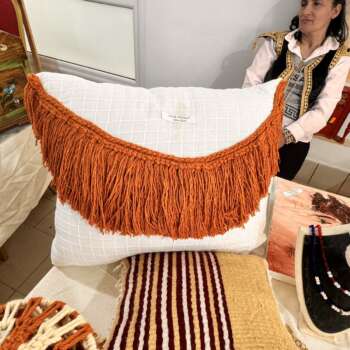 Coussin décoratif à franges