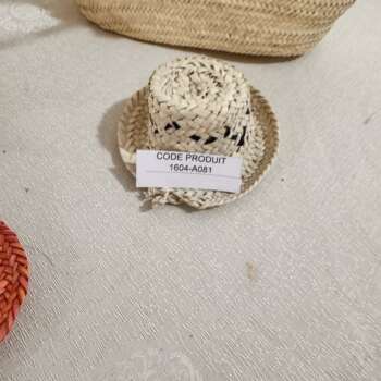 Chapeau en palmier tressé