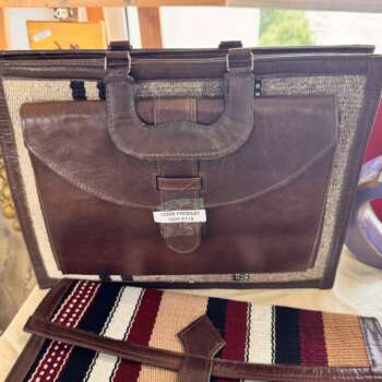 Serviette en cuir