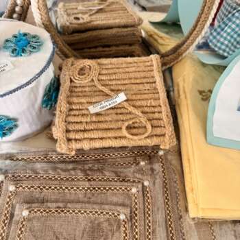 Sets de table en jute et dentelle (lot)