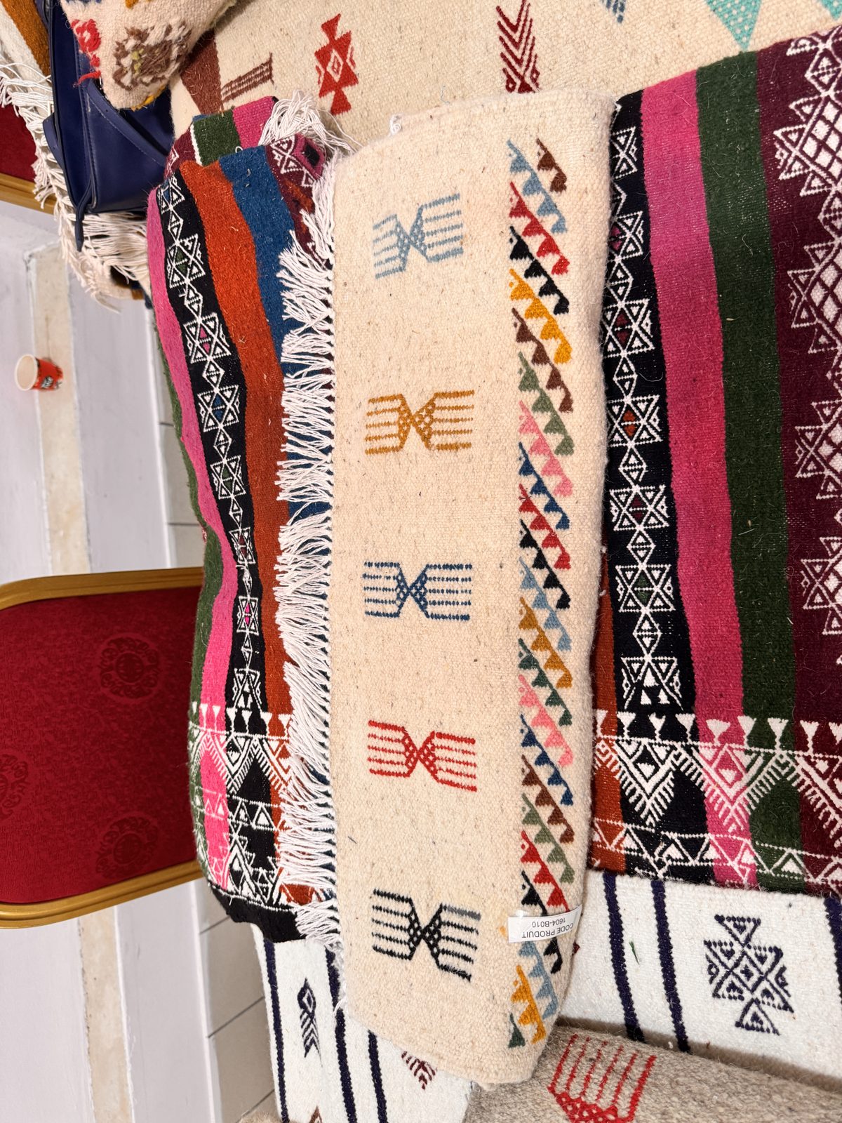 Tapis kilim rayé multicolore