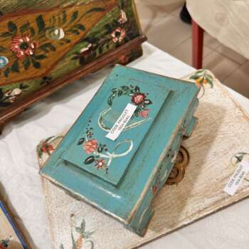 Coffret à bijoux en bois peint turquoise