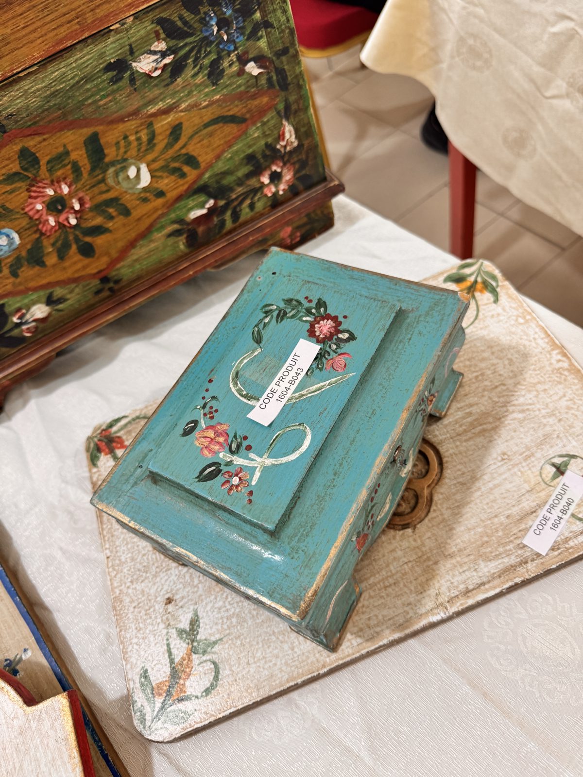 Coffret à bijoux peint turquoise