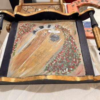 Plateau en bois peint « Paon »
