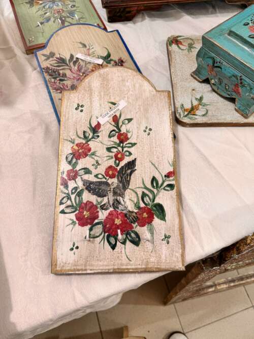 Planche décorative « Oiseau et fleurs »
