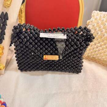 Pochette en perles noire