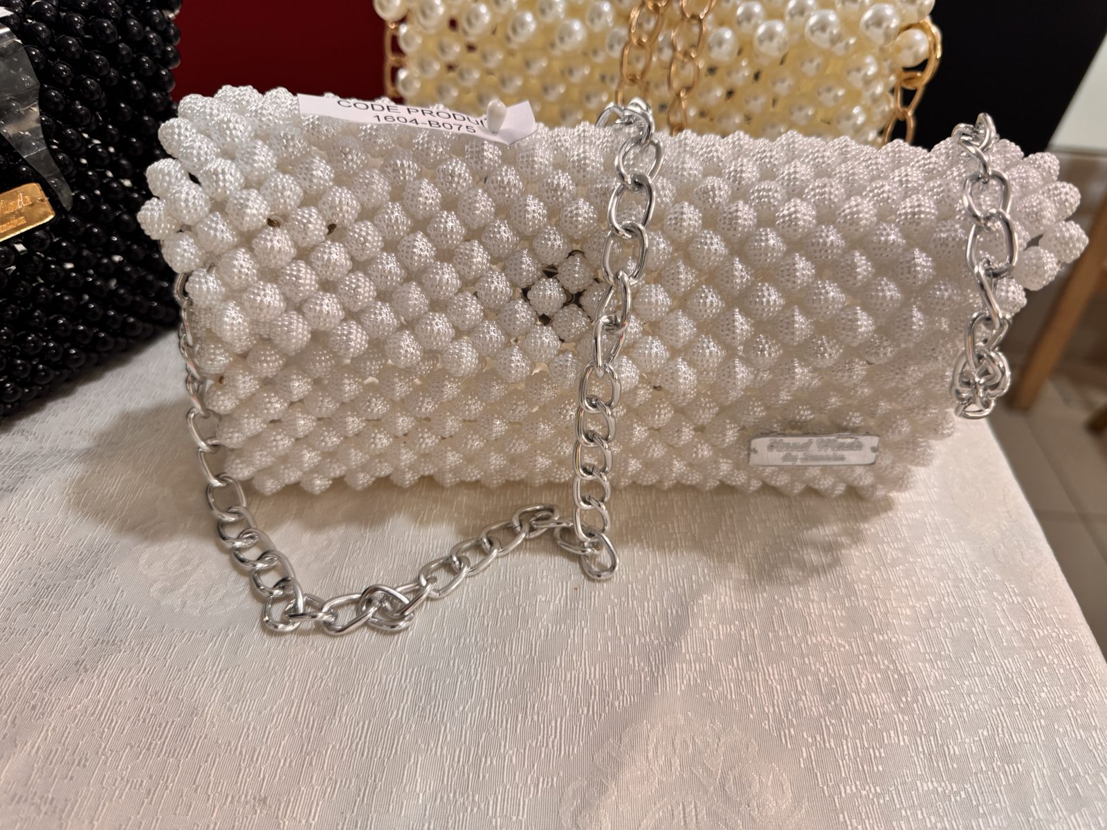 Pochette en perles nacrées - Image 2