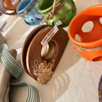 Objet décoratif en bois tourné