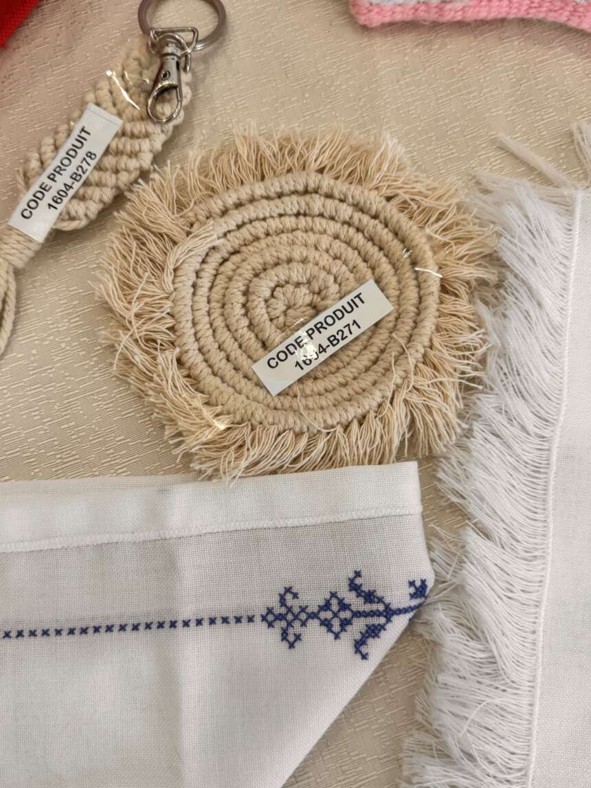 Porte-clés et dessous-de-verre en fibres