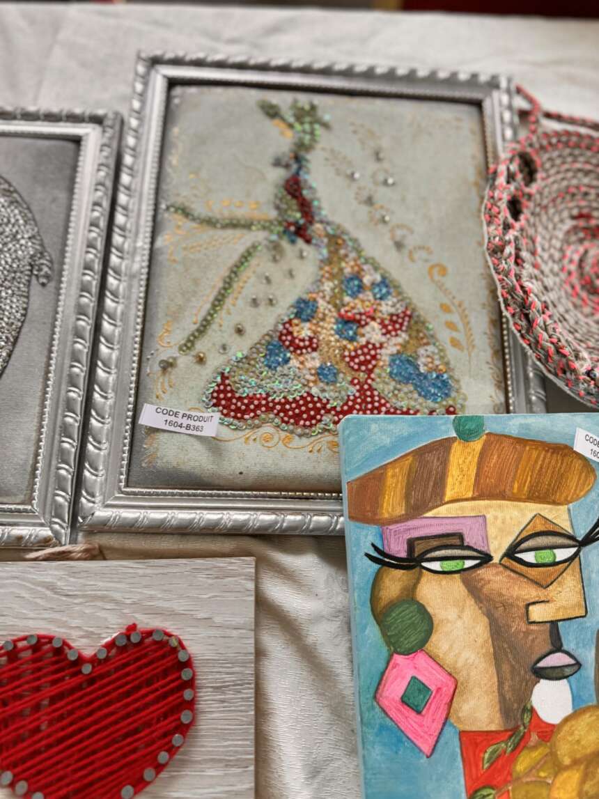 Tableau perlé « Danseuse »