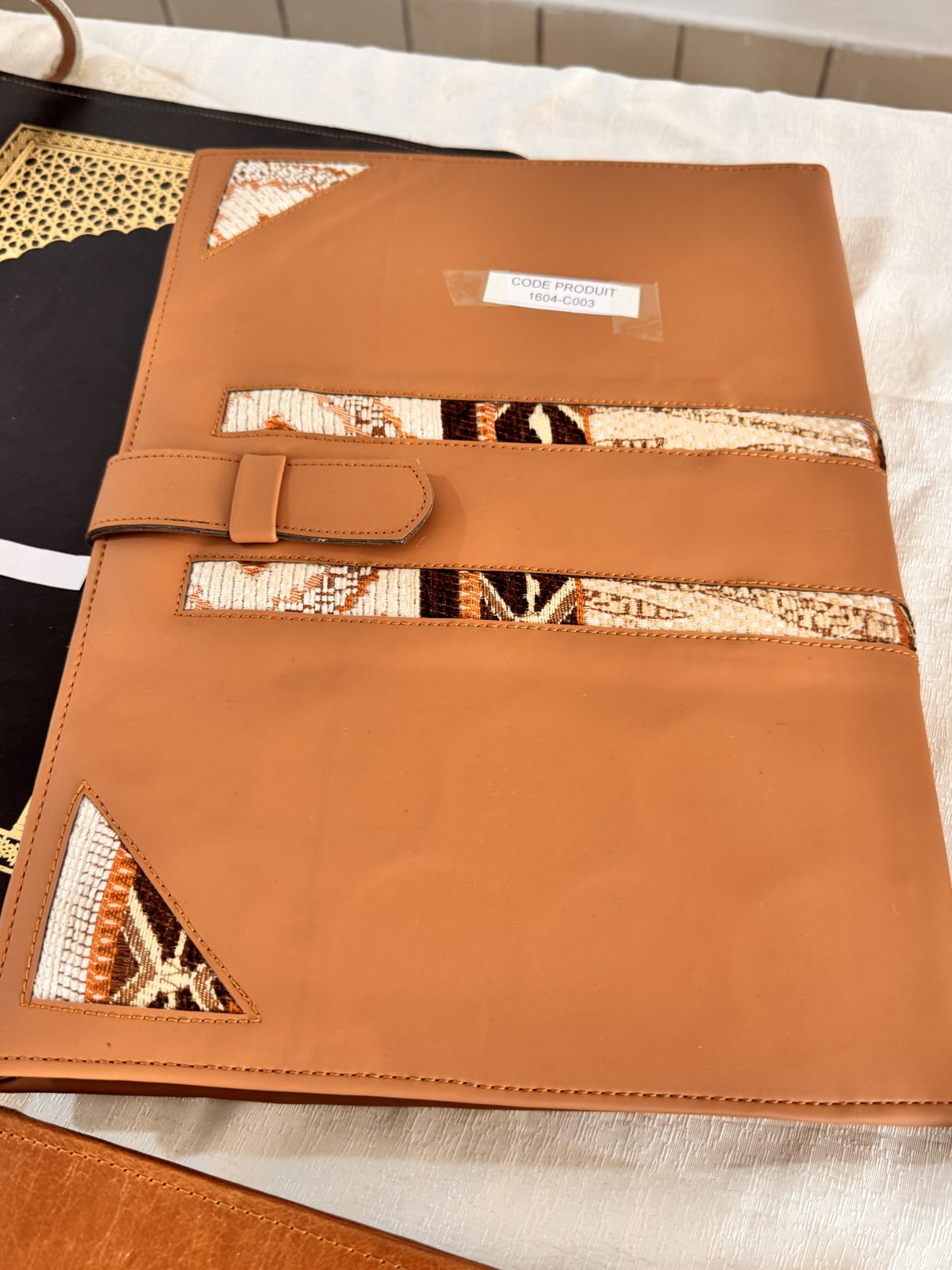 Porte-documents en cuir et kilim
