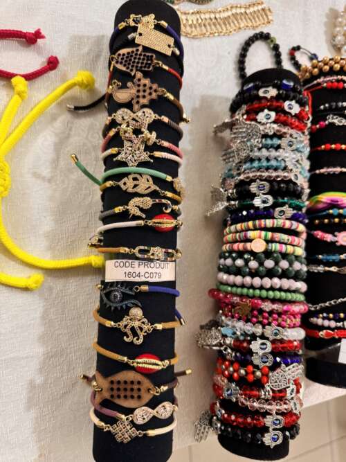 Bracelets à breloques (lot)