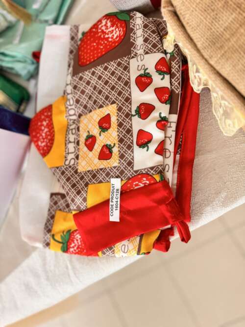 Pochettes en tissu (motif fraises)
