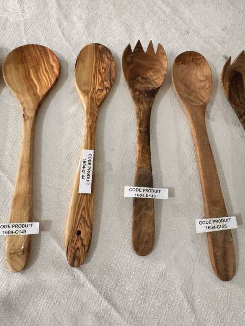 Grande cuillère en bois d'olivier