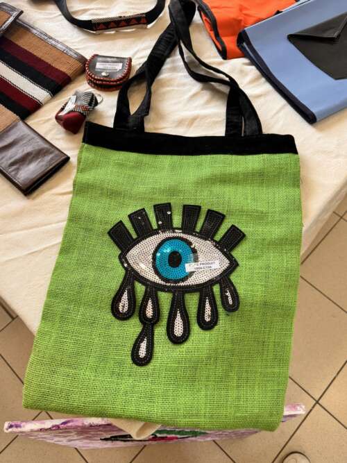 Sac en jute « Œil » brodé