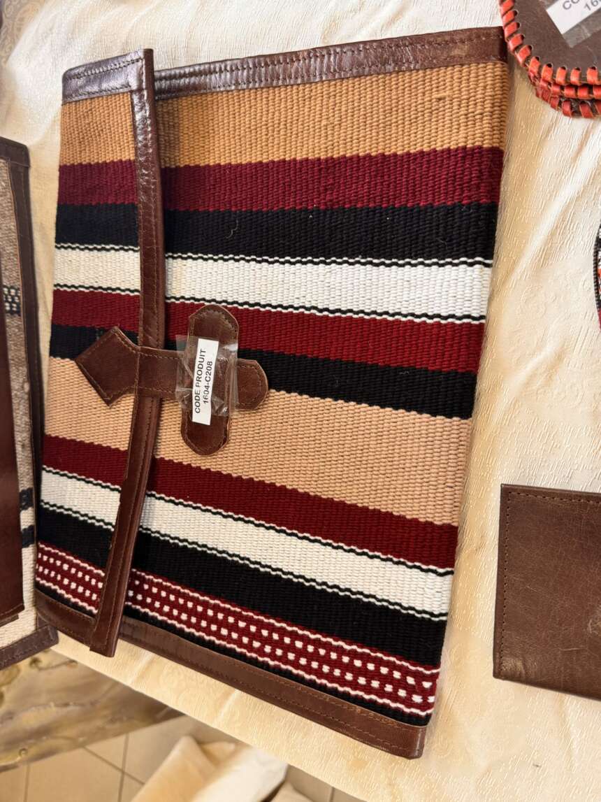 Porte-documents en cuir et kilim