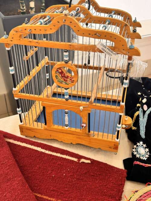 Cage à oiseaux décorative en bois