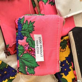 Pochette en tissu à motif floral rose