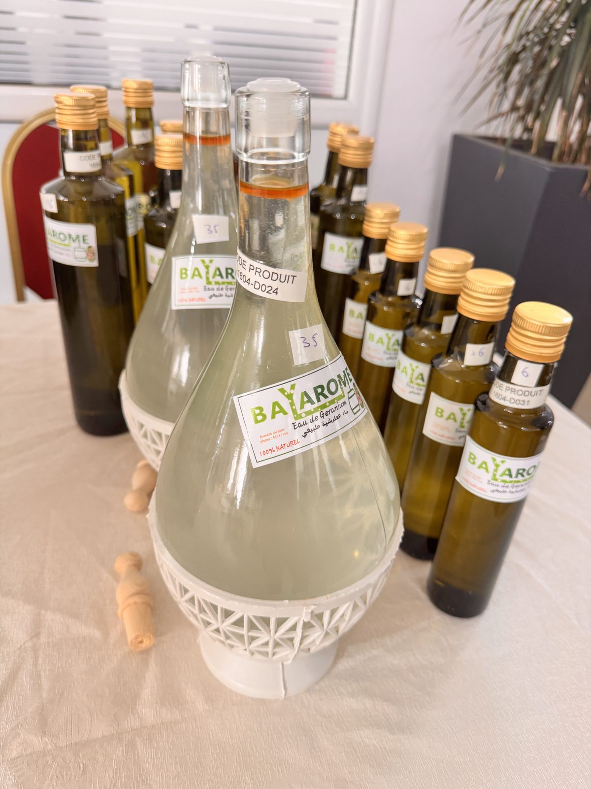 Eau florale distillée BAYAROME (flacon décoratif) - Image 4