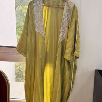 Caftan vert brodé