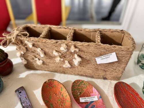 Panier de rangement en jute